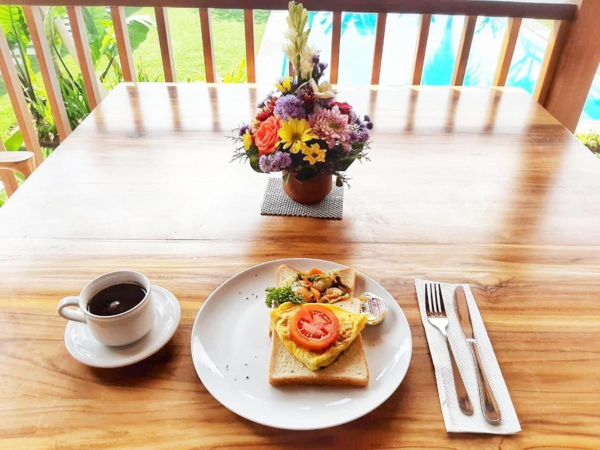 Omorich Bali Guest House Canggu Exterior foto